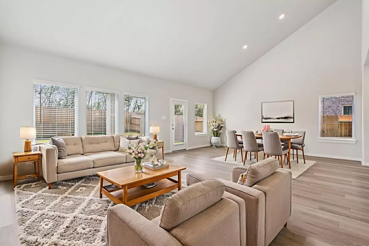 Rosenberg, TX 77471,5403 Kingdom Heights BLVD