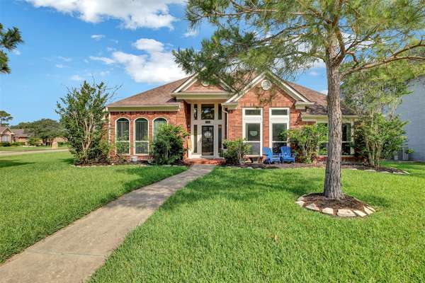 2134 Kilkenny DR, Pearland, TX 77581