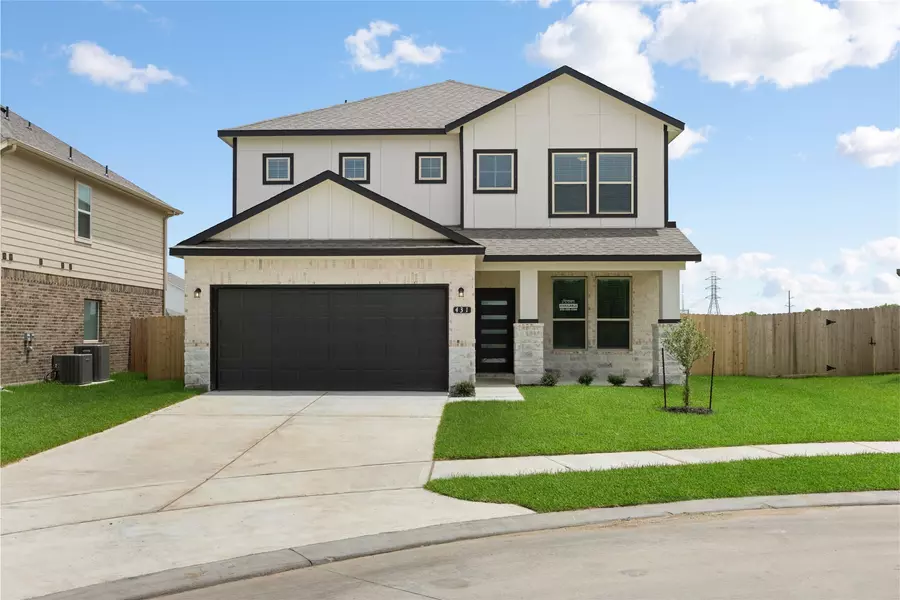 402 Zeus Mountain DR, Crosby, TX 77532