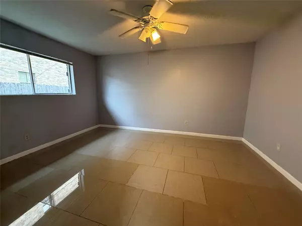 South Houston, TX 77587,1204 Avenue J