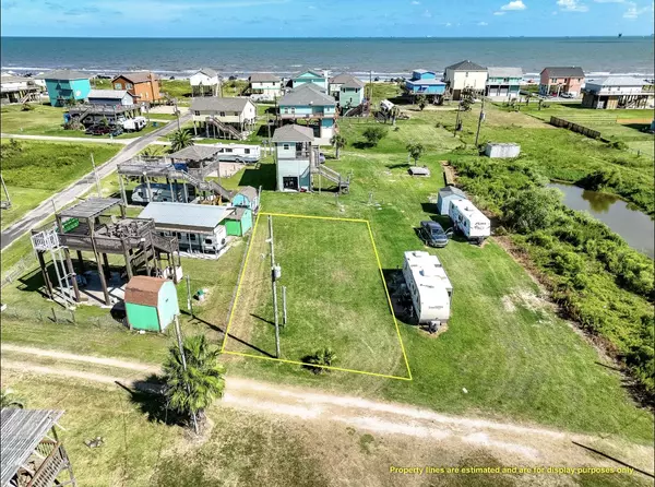 Crystal Beach, TX 77650,1744 Croaker LN