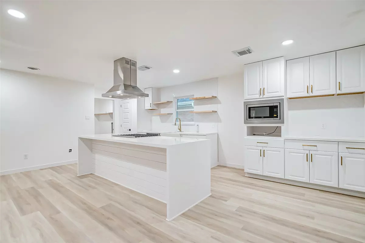 Houston, TX 77074,7226 Troulon DR