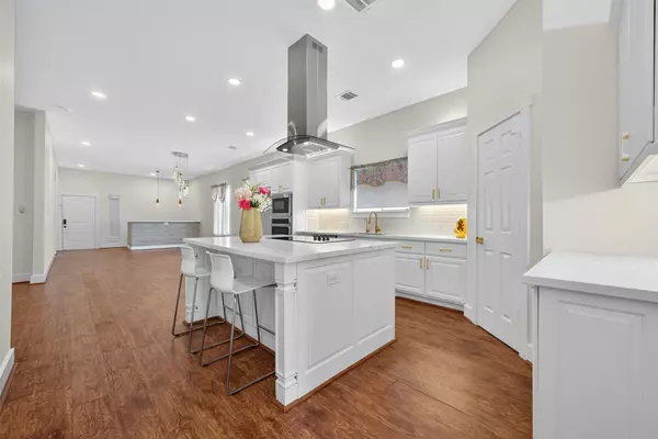 95 Road 5263b, Cleveland, TX 77327