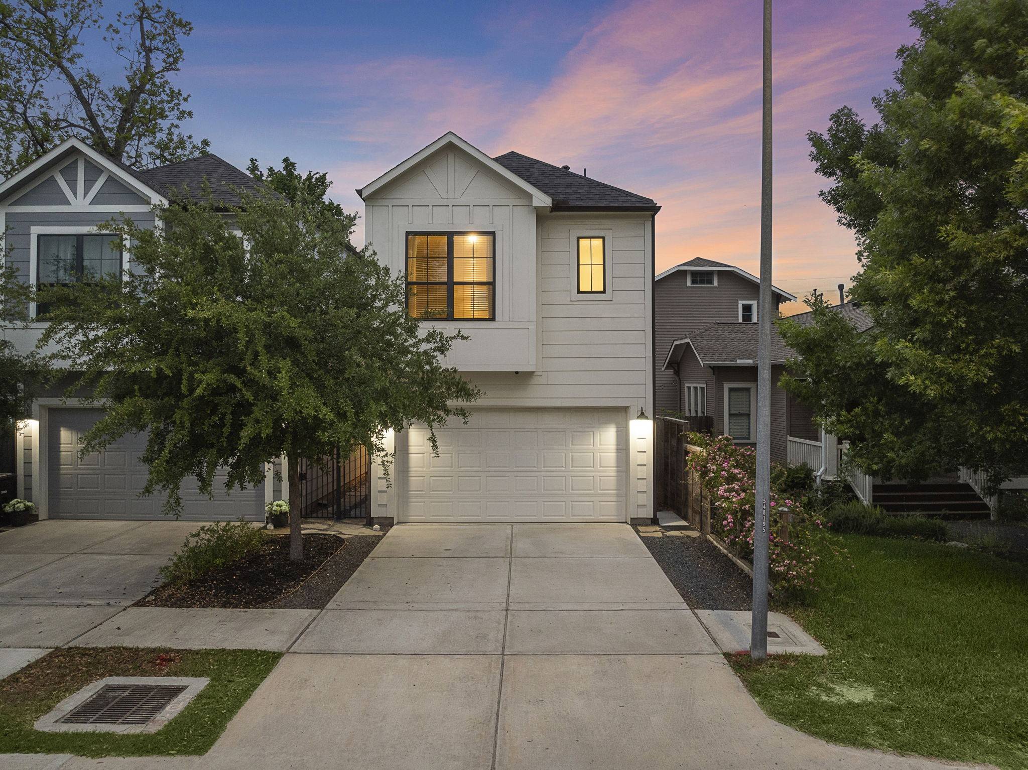 1121 E 25th ST #B,  Houston,  TX 77009