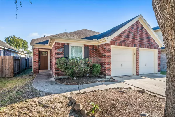 9307 Sunlit Park DR, Humble, TX 77396