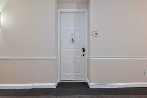 Houston, TX 77030,7575 Kirby DR #3105