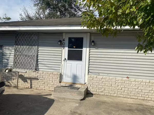 407 E Homan ST, Baytown, TX 77520