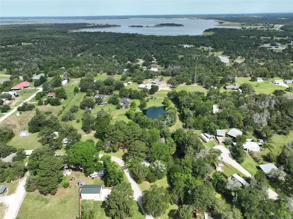 Brenham, TX 77833,11200 Leisure RD