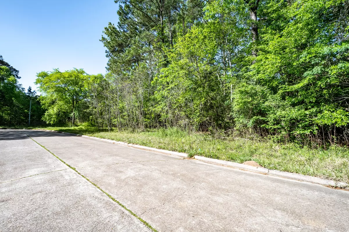 Huffman, TX 77336,0 Farmcreek Dr Farmcreek DR