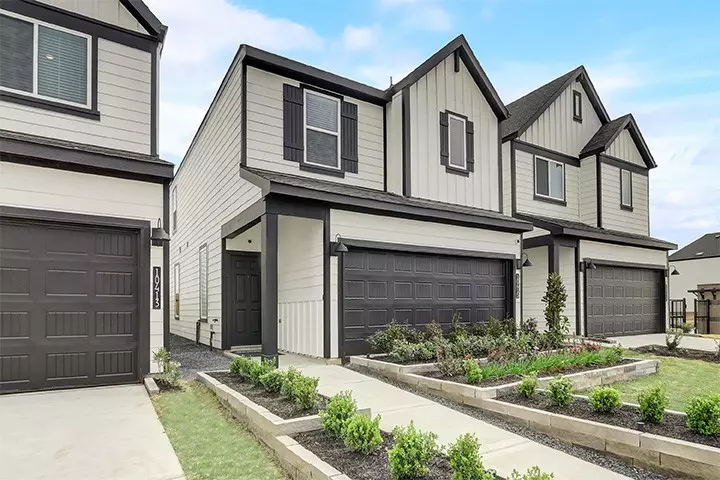 Houston, TX 77051,10409 Lancaster Forest