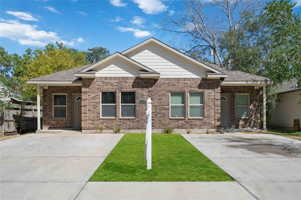 5105 Southwind ST #B, Houston, TX 77033