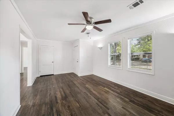 Deer Park, TX 77536,129 E 6th ST