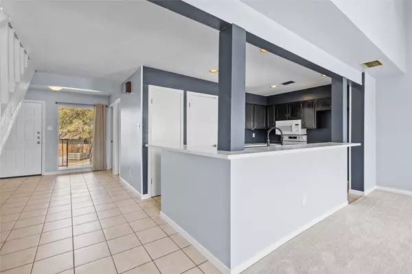 Conroe, TX 77356,50 April Point DR S