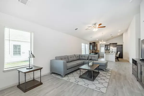 Rosharon, TX 77583,1211 Marvista LN