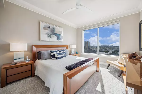 Houston, TX 77019,3333 Allen Pkwy #1701