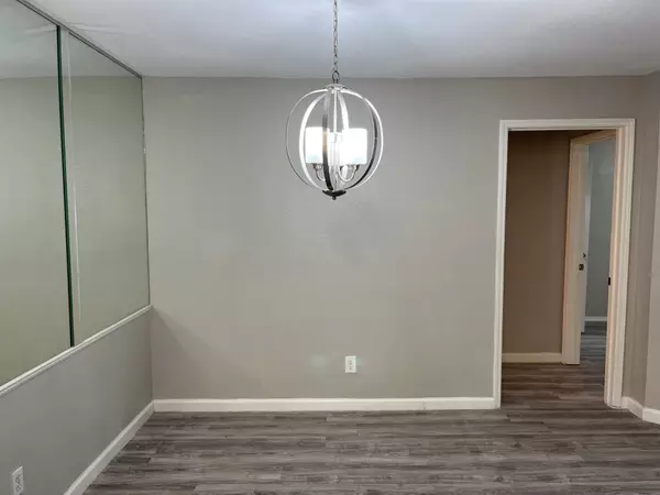 Houston, TX 77071,10637 Braes Bend DR