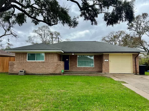 Houston, TX 77018,2211 Stonecrest DR