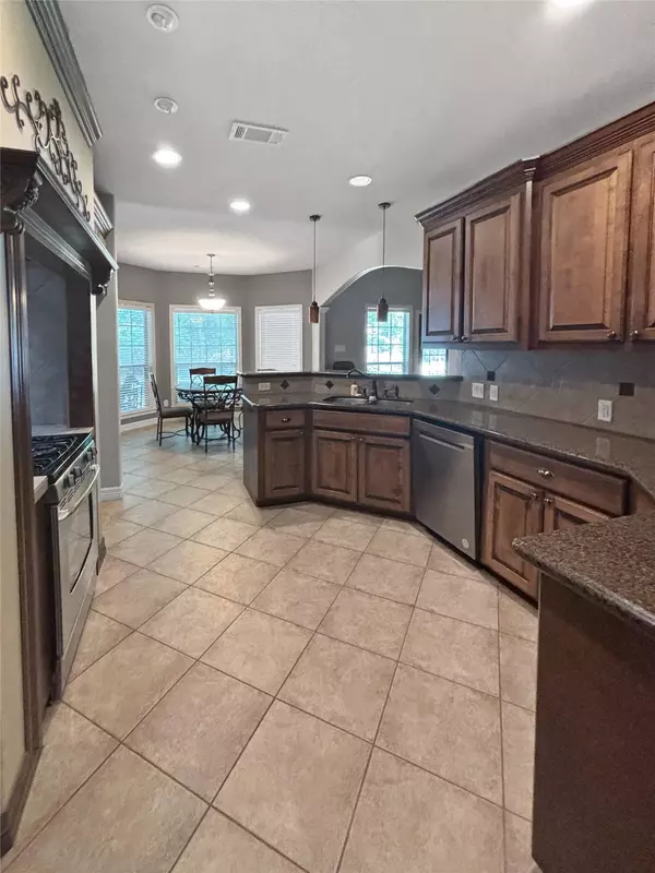 Huntsville, TX 77340,289 Broadmoor DR