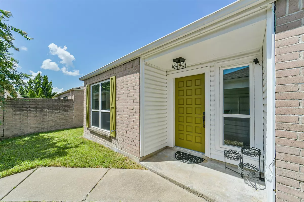 Houston, TX 77083,9318 Stockwell DR