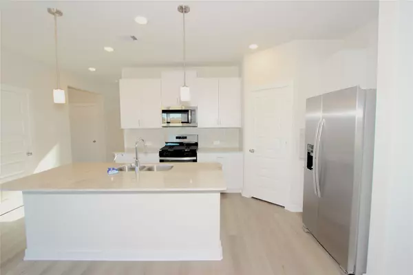 Rosenberg, TX 77471,5518 Handlewood LN