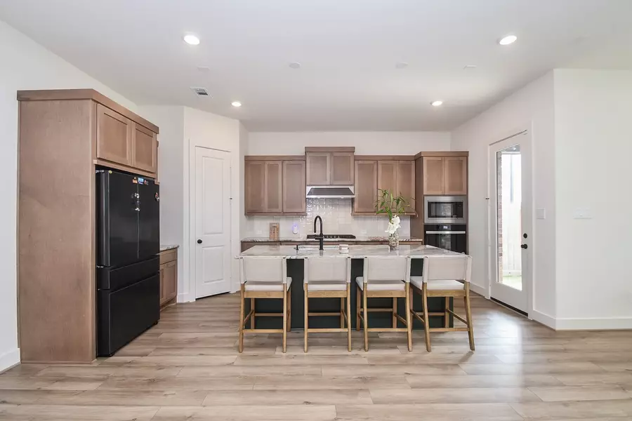 31915 Sky Ridge LN, Fulshear, TX 77441