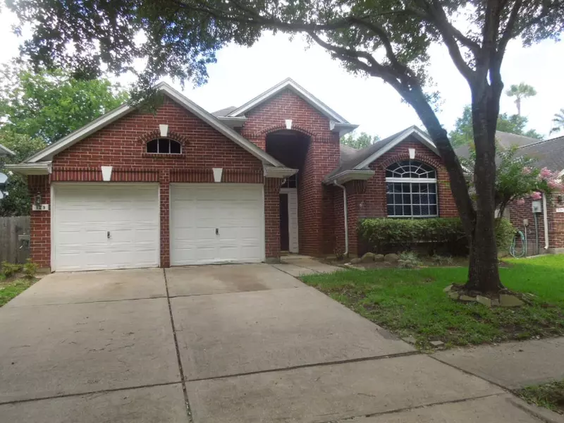 123 Chandler CT, Sugar Land, TX 77479