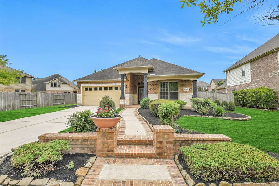12423 Cove Springs DR, Cypress, TX 77433