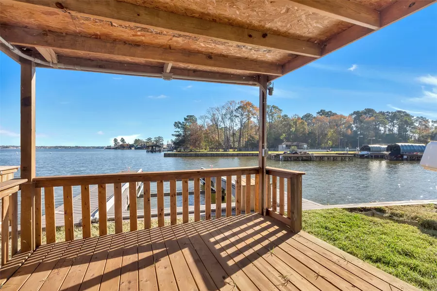 3315 Vineyard LN, Montgomery, TX 77356