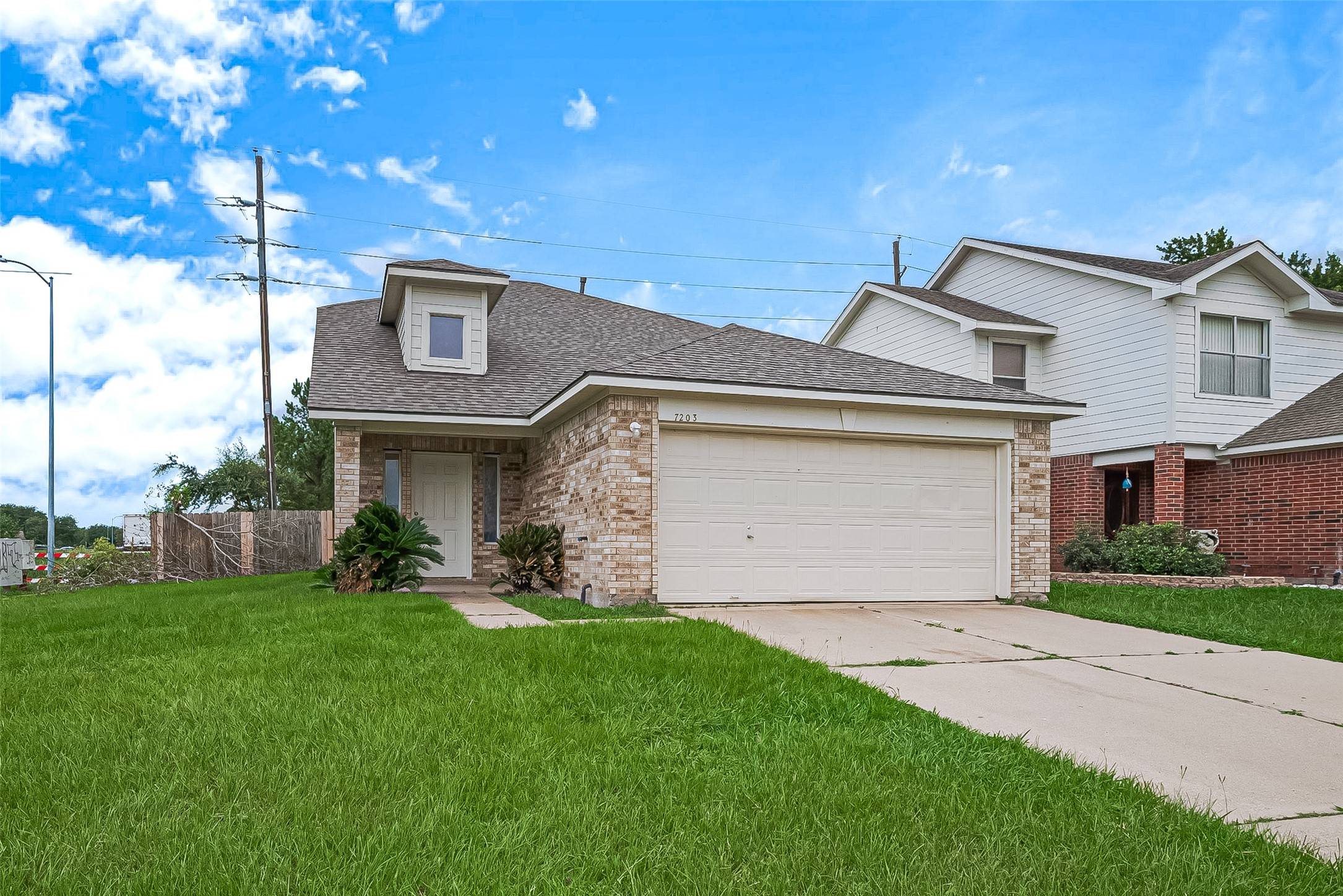 7203 River Pines DR, Cypress, TX 77433