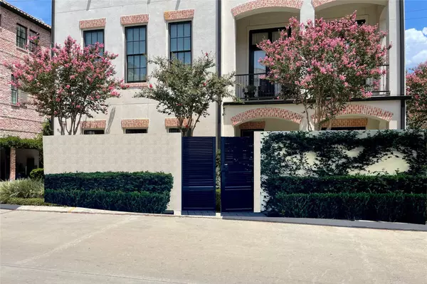 Houston, TX 77055,1168 Mosaico LN