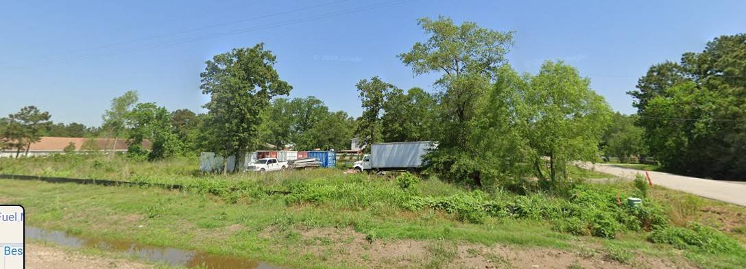 11203 Garrett RD, Houston, TX 77044