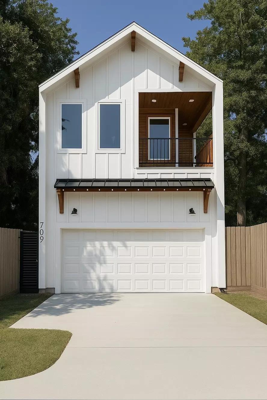 Houston, TX 77022,7909 N Main ST