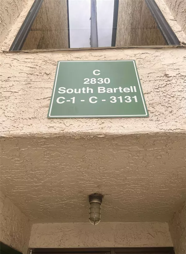 Houston, TX 77054,2830 S Bartell ST #210