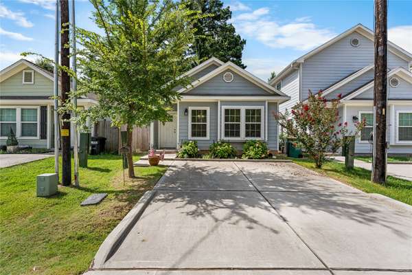 16887 Balmoral ST, Montgomery, TX 77316