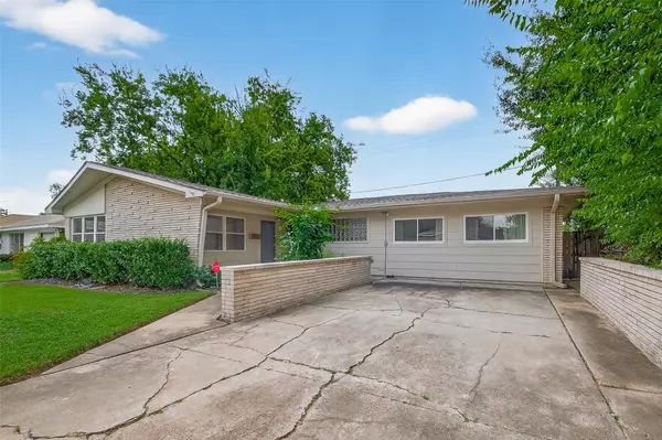 Houston, TX 77092,5001 Libbey LN