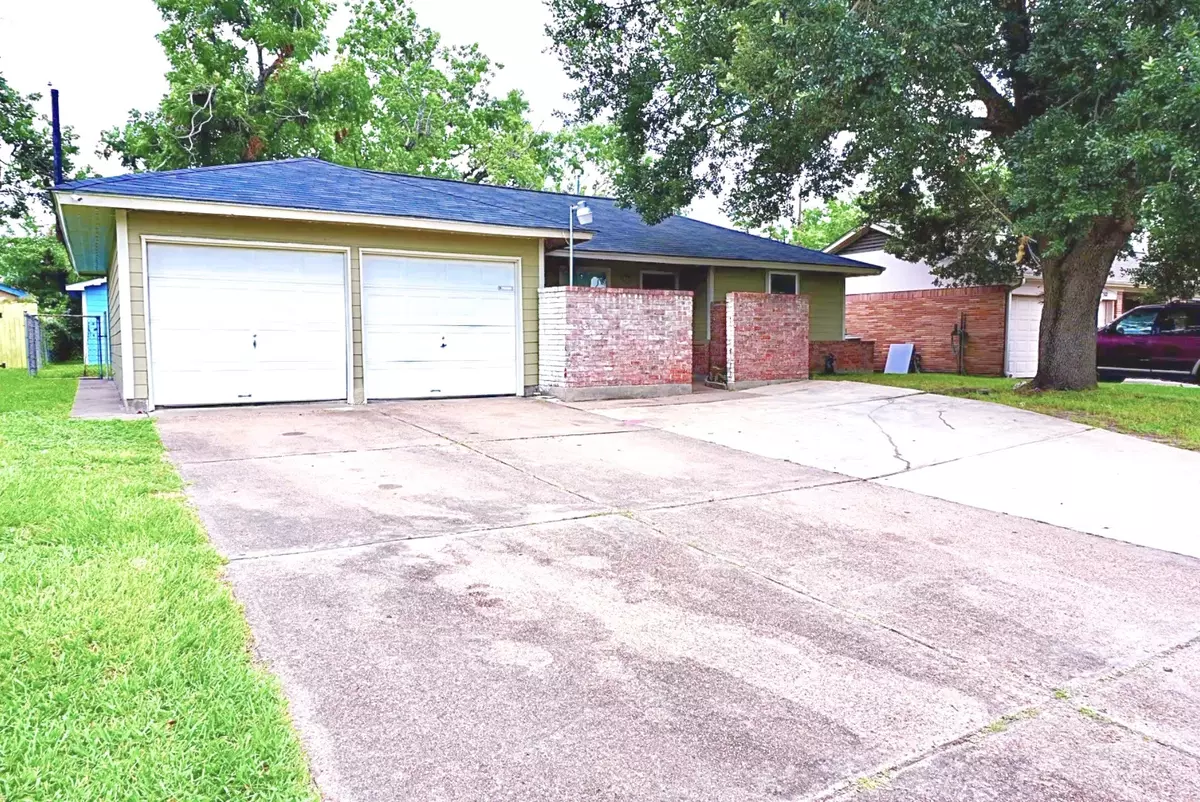 Houston, TX 77080,8606 S Friendship RD