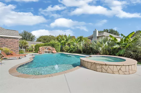 Houston, TX 77095,17427 Pinecreek Hollow LN