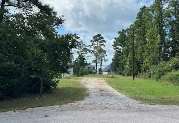 Livingston, TX 77351,116 Water Oak