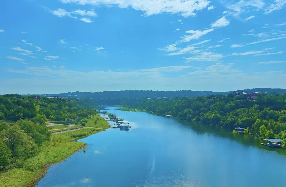 23937 Oscar, Spicewood, TX 78669