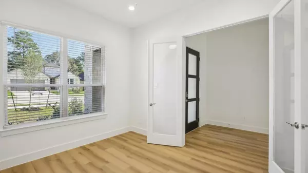 Conroe, TX 77304,367 Springfield Terrace Drive