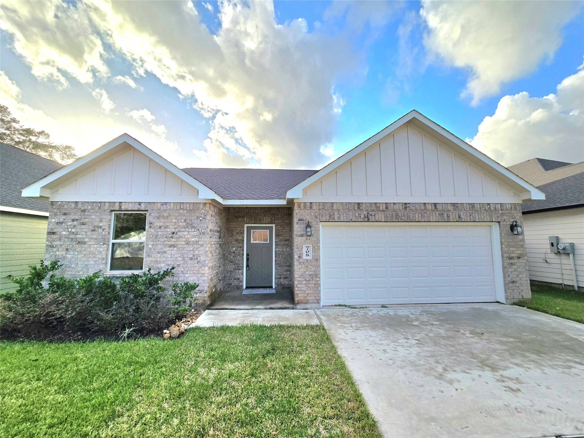 Cleveland, TX 77327,708 Duncan AVE