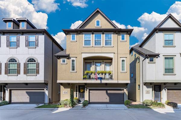 12227 Oxford Crescent CIR, Houston, TX 77082