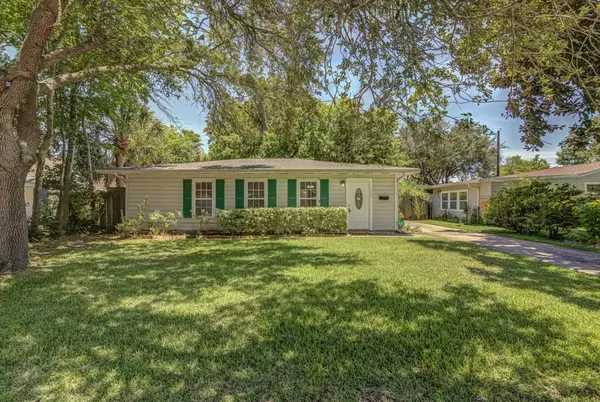 Galveston, TX 77550,123 Marlin AVE