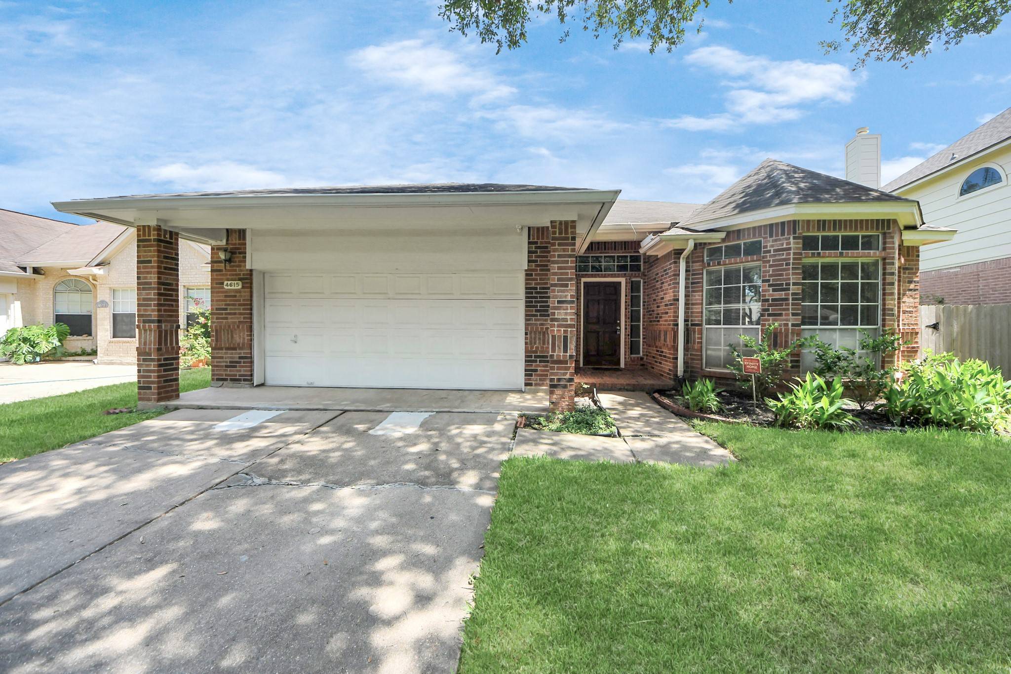 4615 Jaymar DR, Sugar Land, TX 77479