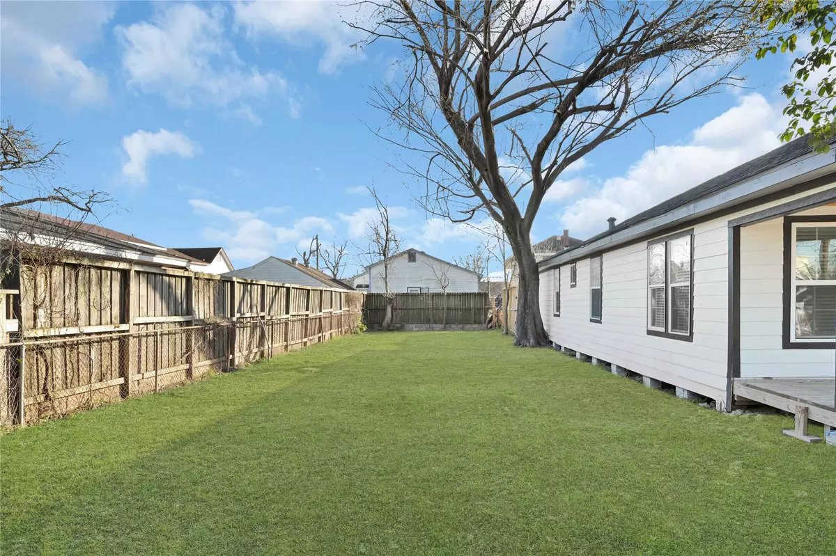 Houston, TX 77012,7816 Avenue F