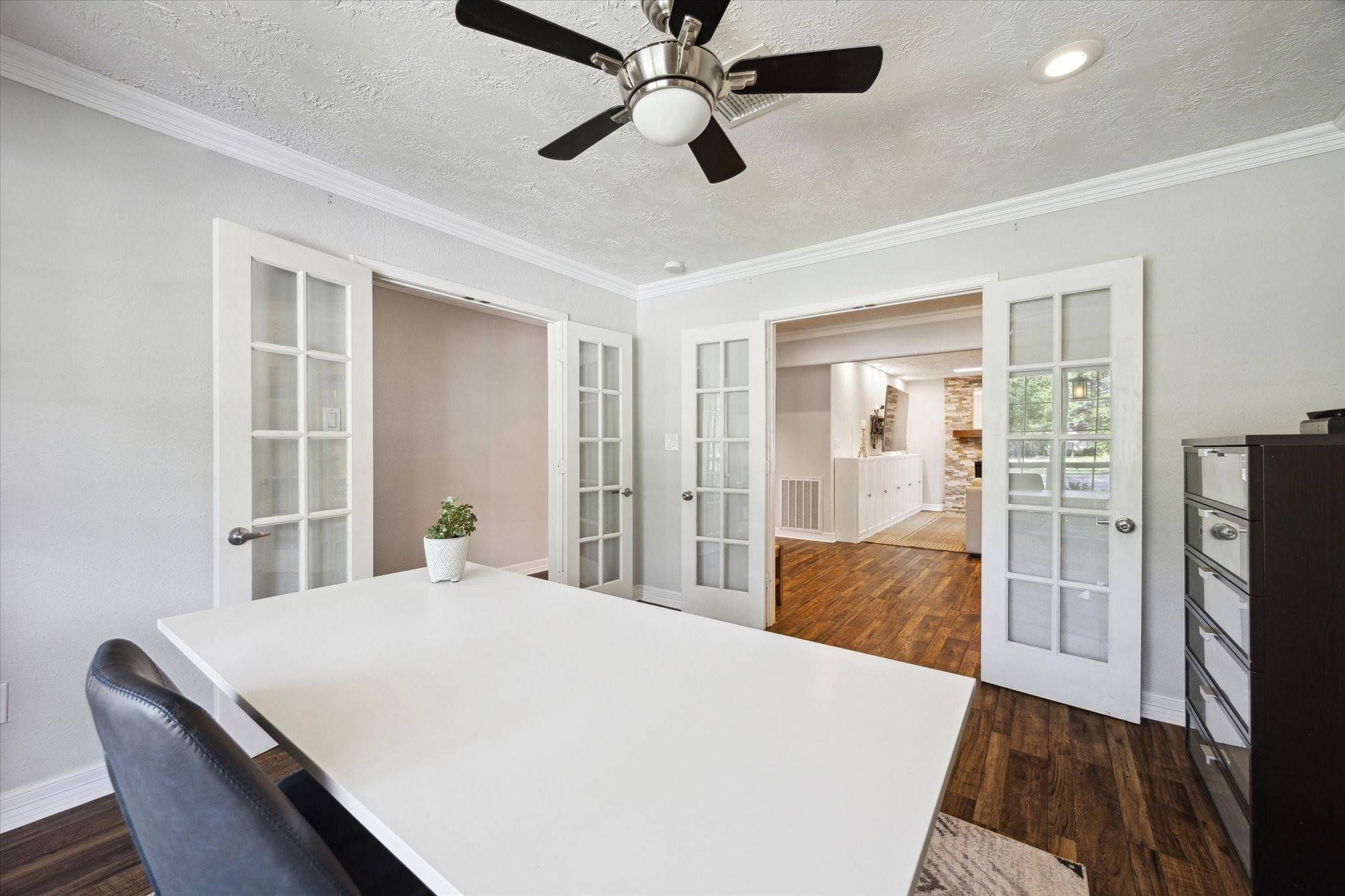 Houston, TX 77096,11102 Hillcroft ST
