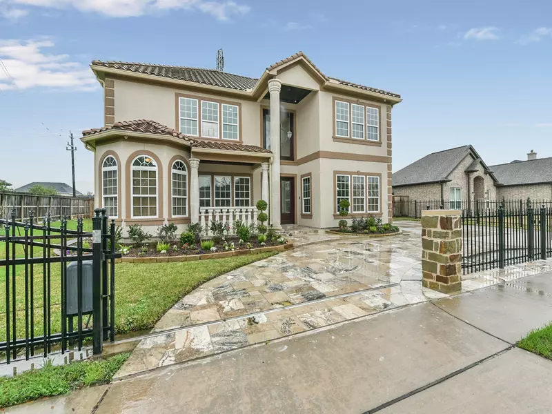 2609 Letrim ST, Pearland, TX 77581