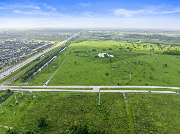360015 Highway 3 N, Texas City, TX 77539