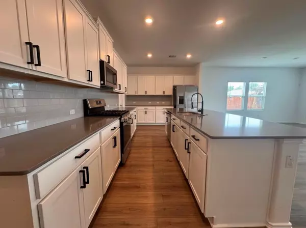 Kyle, TX 78640,208 Otter RD