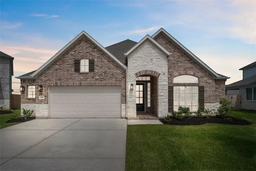 408 Inner Cove LN, Waller, TX 77484